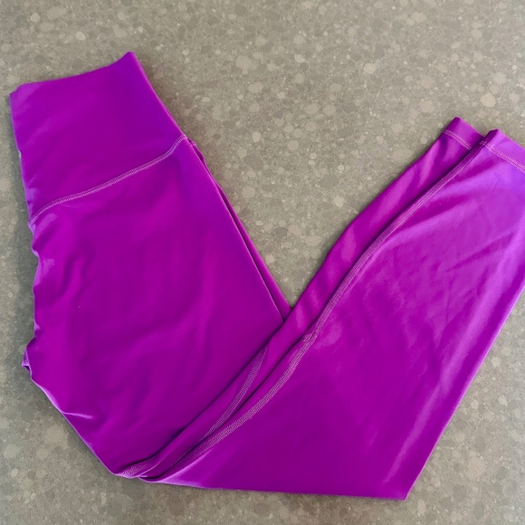 Lululemon Align™ High-Rise Pant 25″ - Size 6 - Picture 1 of 4